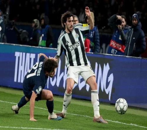 哈登坚信库,里退役时地,位稳固,胜利体育,彩票平台,在线投注,彩票预测,数据分析